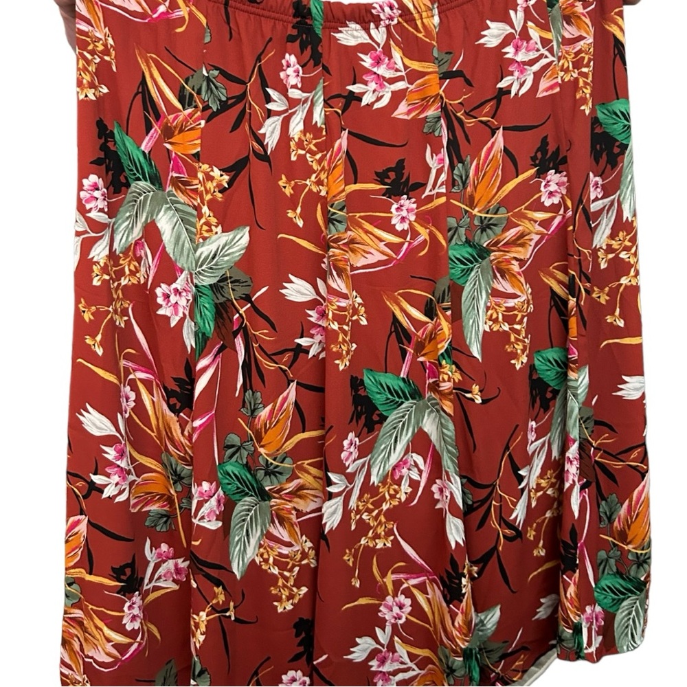 CJ Banks size 24 floral skirt